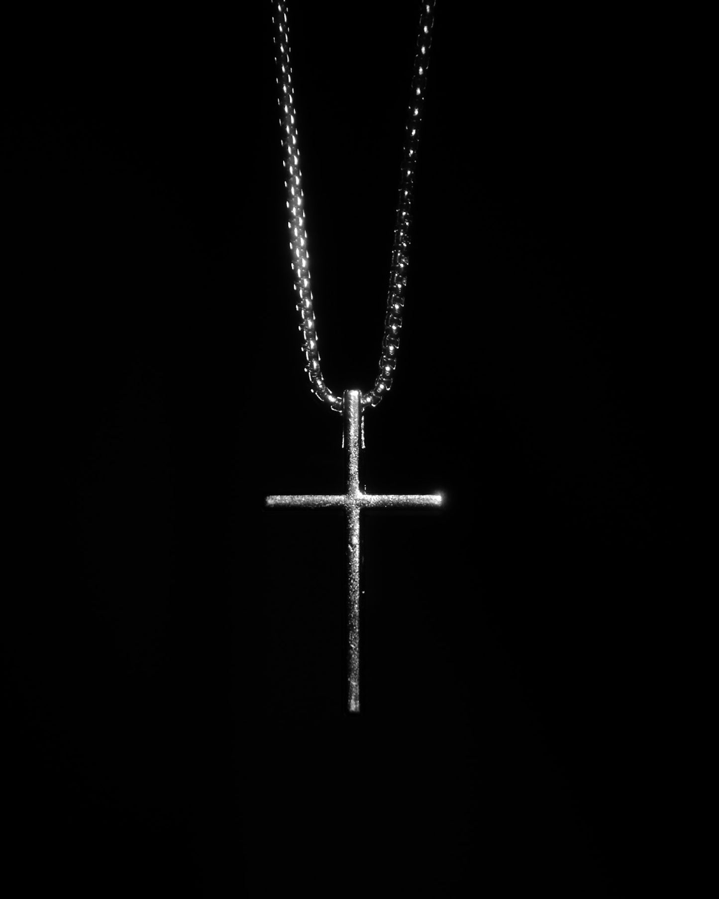 Essence Cross
