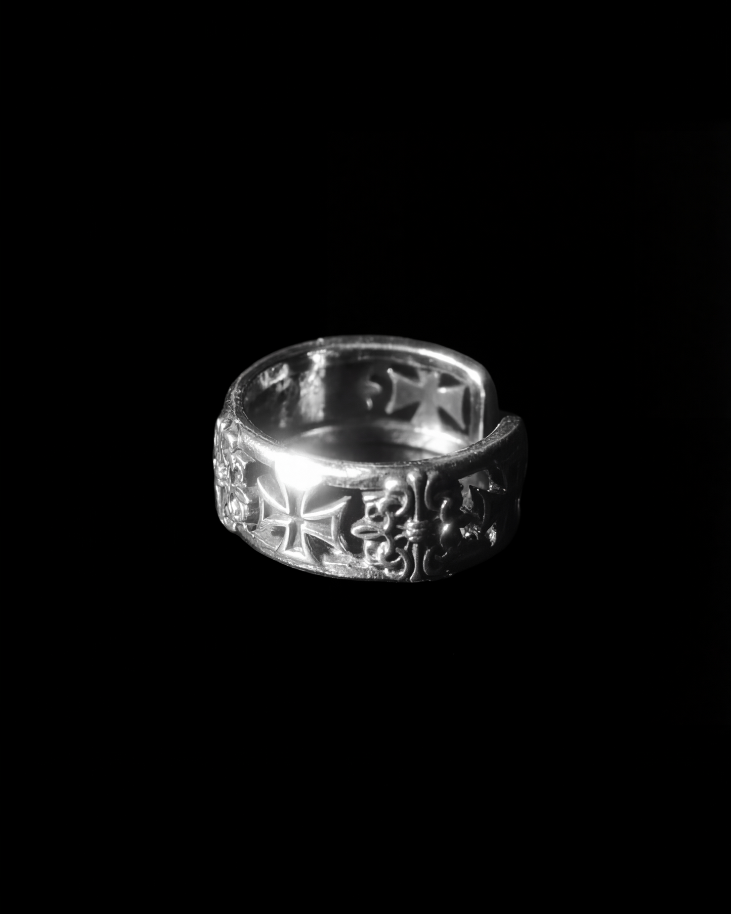 Cross Band Ring